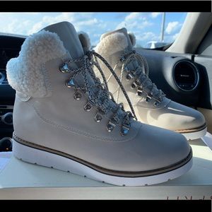 Lace up winter booties SOLDDD